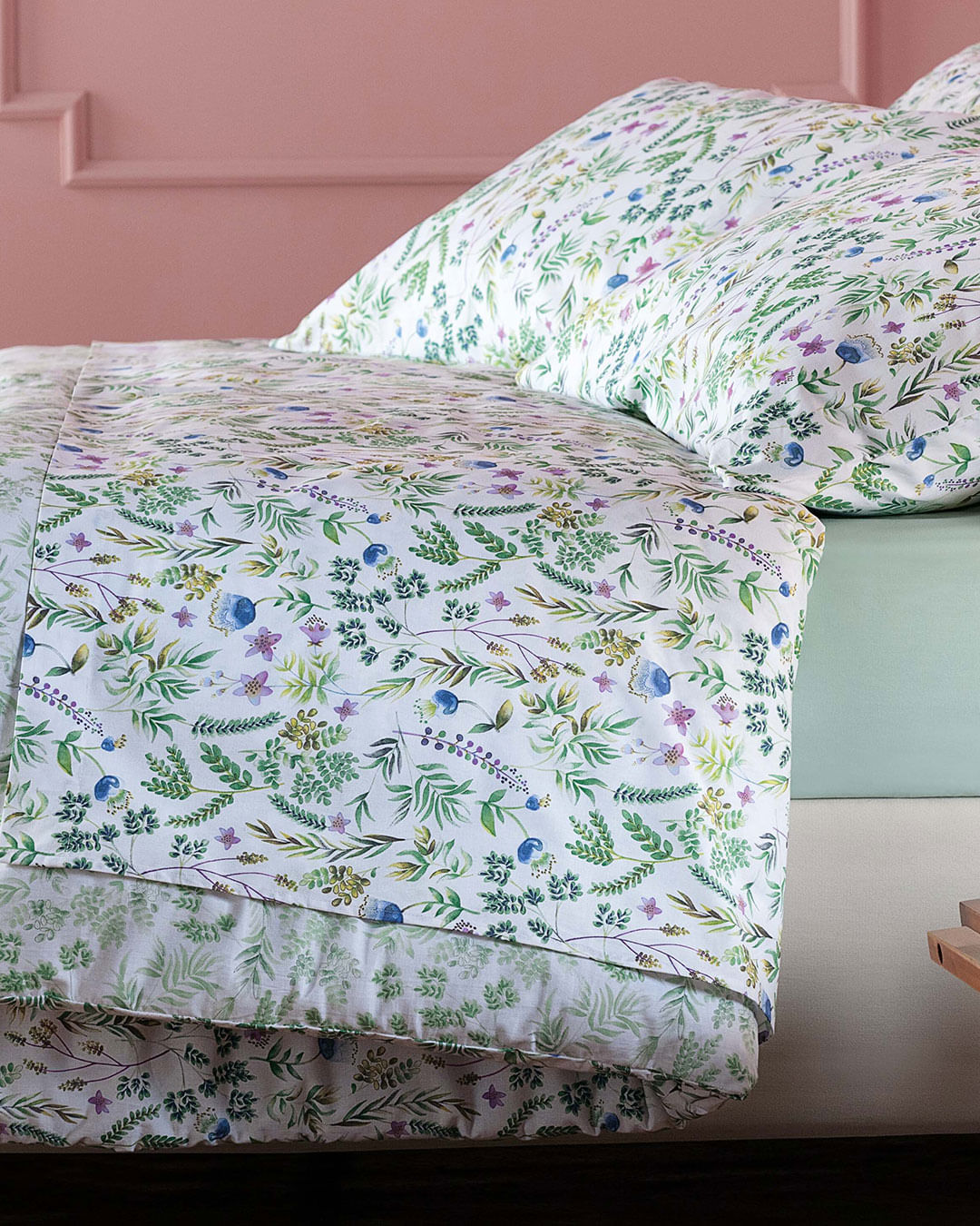 Jg-Cama-King-Size-Marie---4-Pc---Branco-Floral