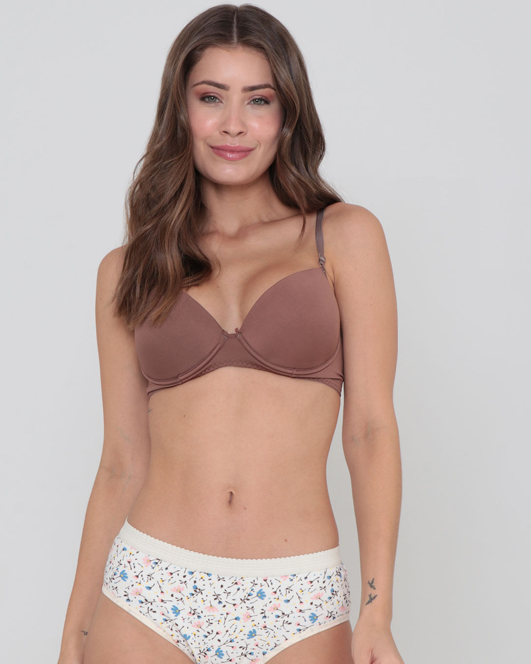 Soutien-Base-Castanho100---Marrom-Escuro