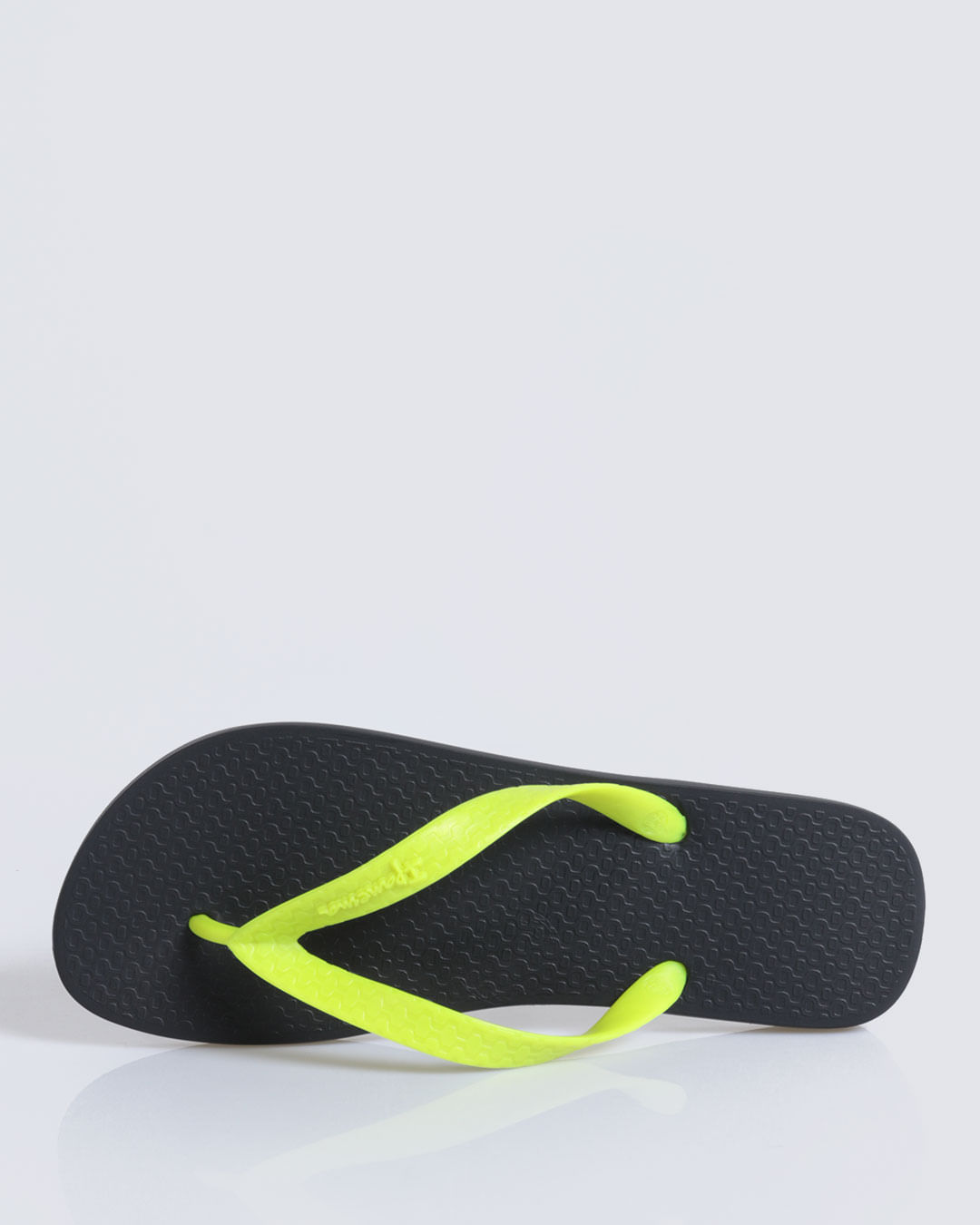 Chi-Mas-5320-25956-Ptovde-Class---Preto