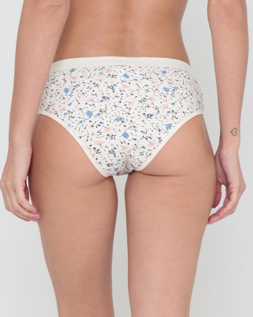 Calcola-Cotton---Off-White-Floral