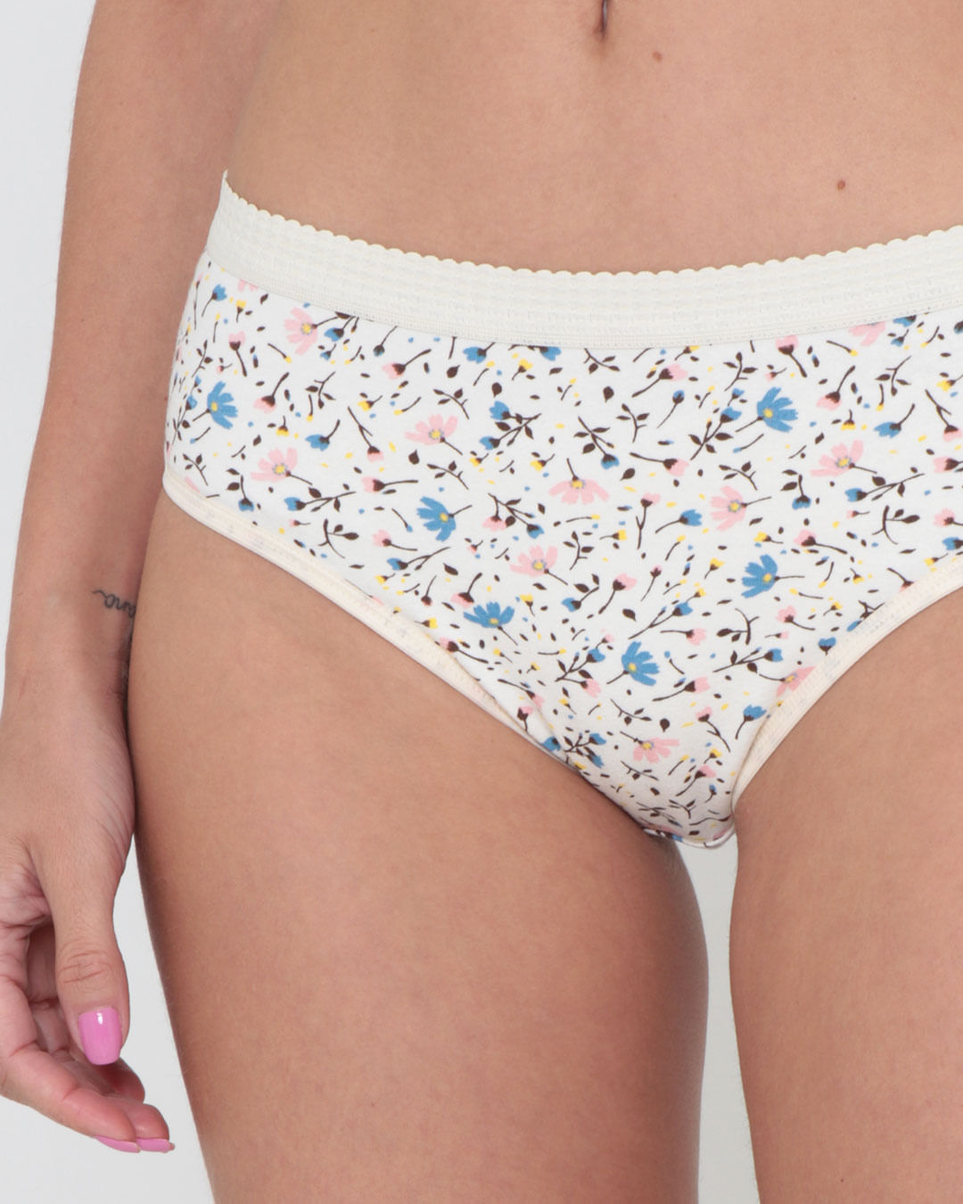Calcola-Cotton---Off-White-Floral