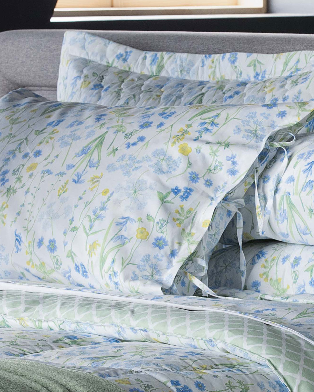 Jg-Cama-Solteiro-Ritz---3-Pc---Branco-Floral