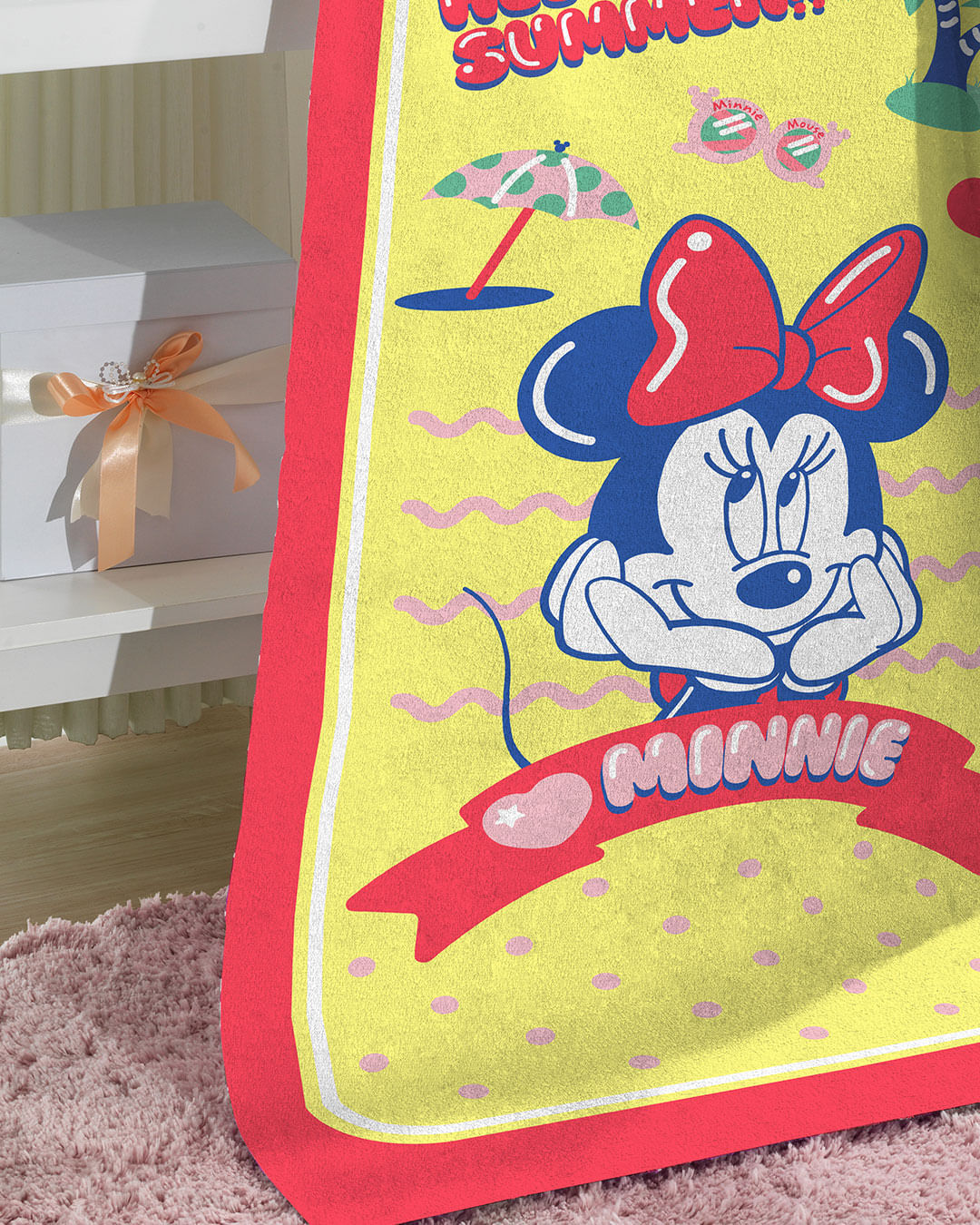 Toalha-Bh-Veludo-70x130-Minnie-Summer---Amarelo-Medio