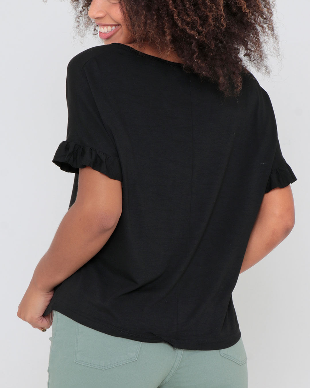 Blusa-33315-Ampla-Babados-Manga---Preto