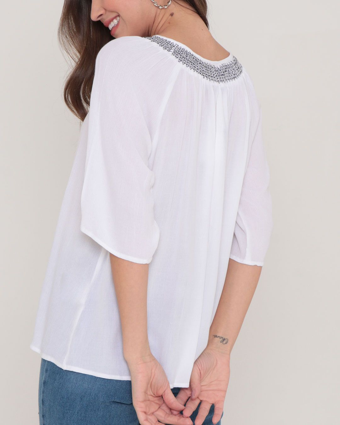 Bata-Tassel-E-Bordado-B23---Branco