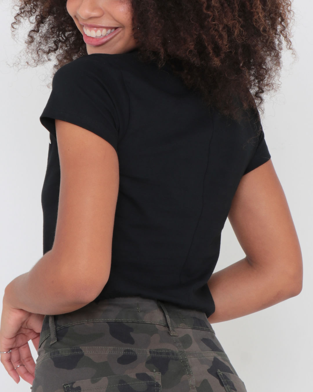 Cropped-6100-Colisse-California---Preto