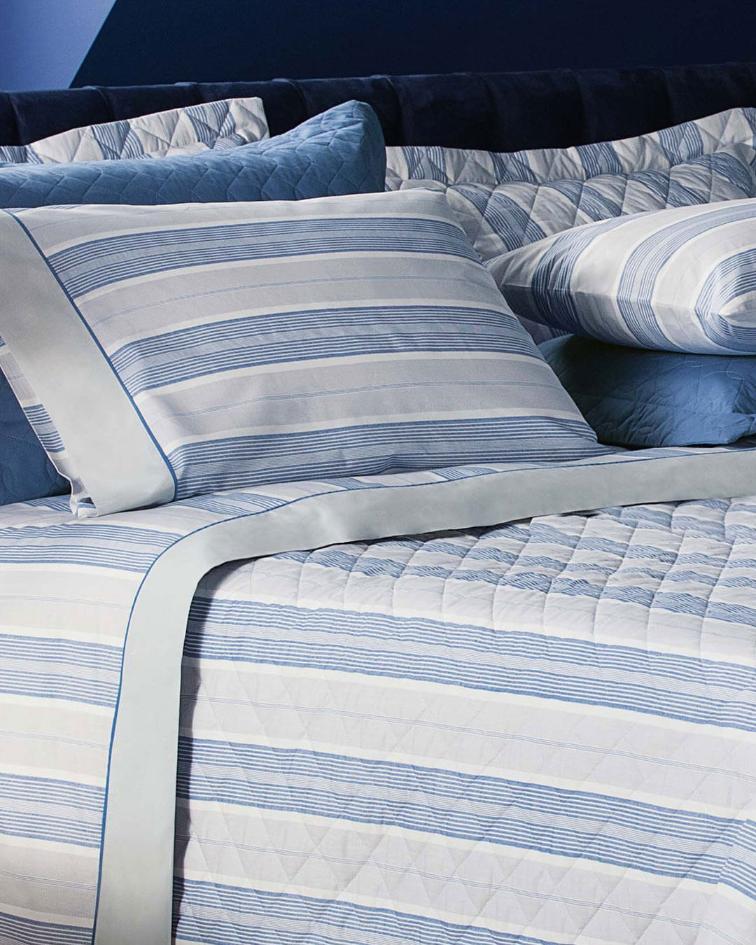 Jg-Cama-Queen-Basic---4-Pc---Cinza-Listrado