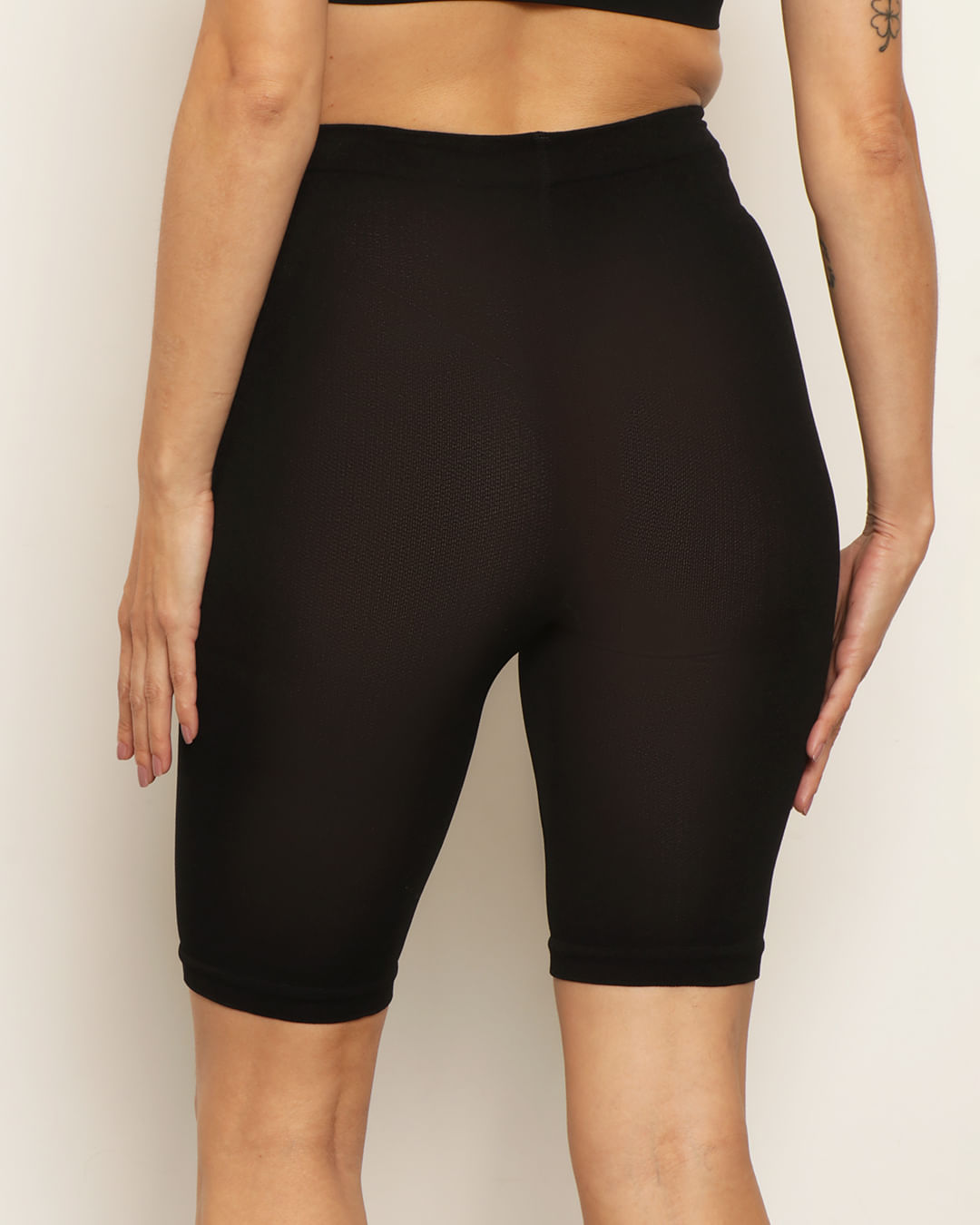 Bermuda-Plus-Lieve-094880-Preto---Preto