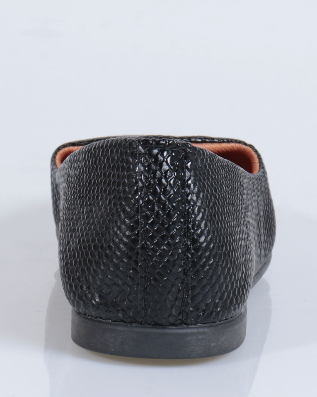 Sap-Bfin-B4000-Escama-Preto---Preto