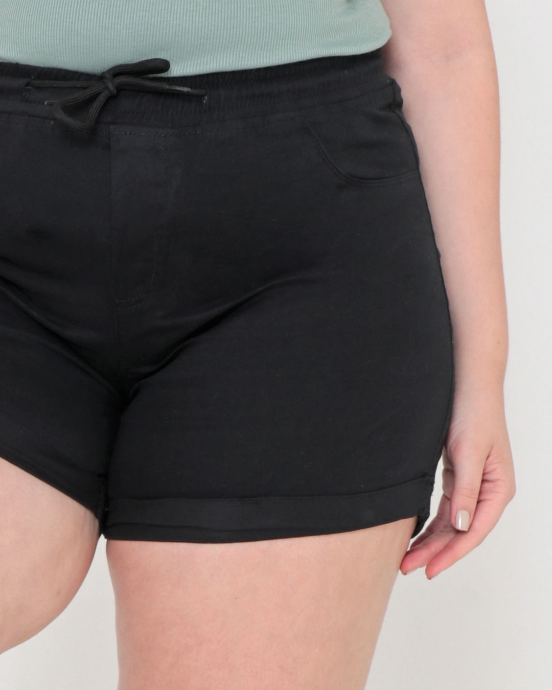 Short-53688a-Sarja-Joggertg---Preto