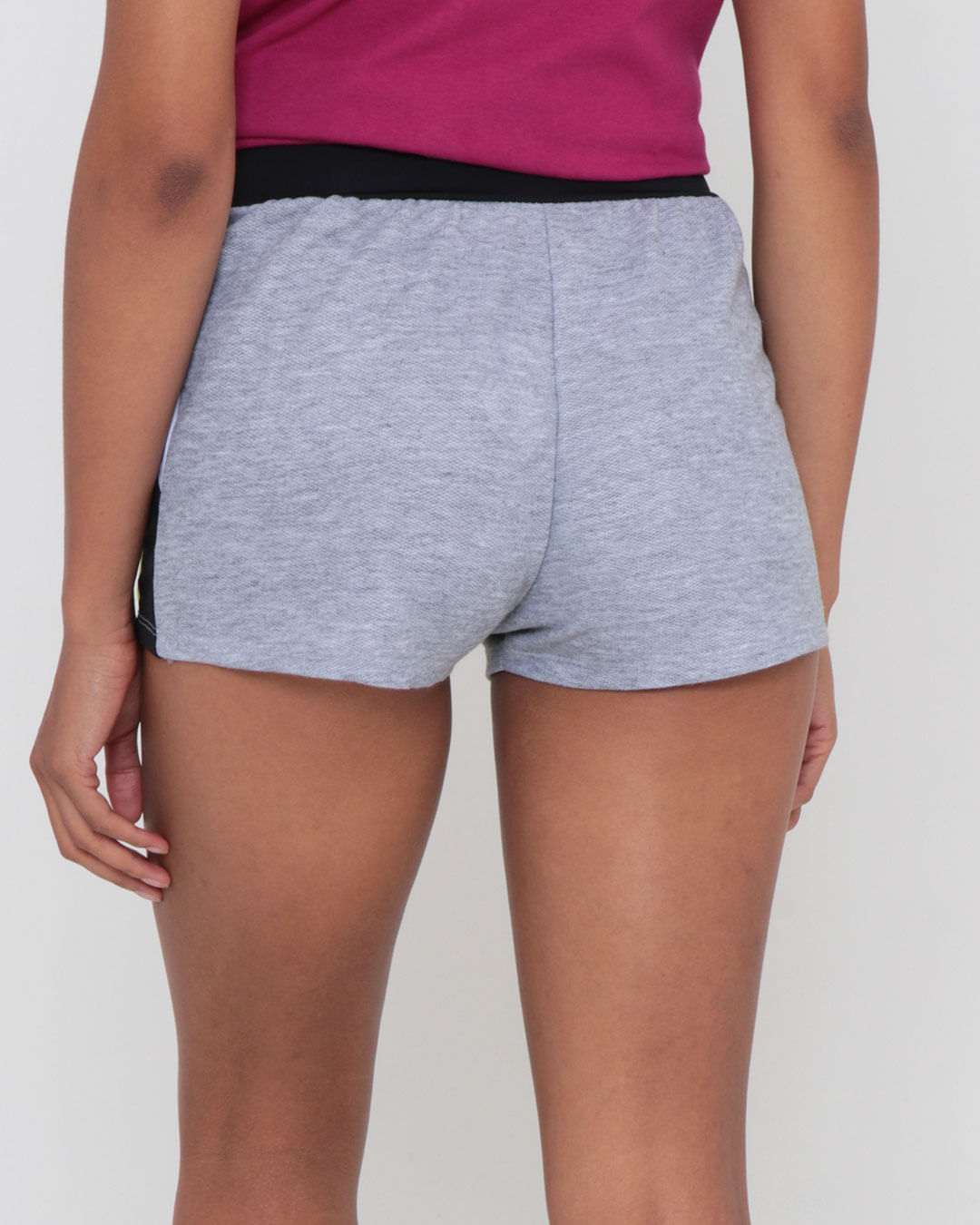 Short-Tt047-Recortefriso-Lateral---Cinza-Claro