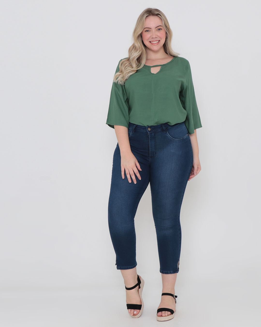 Blusa-8070pl-Com-Gota-Lisa---Verde-Medio