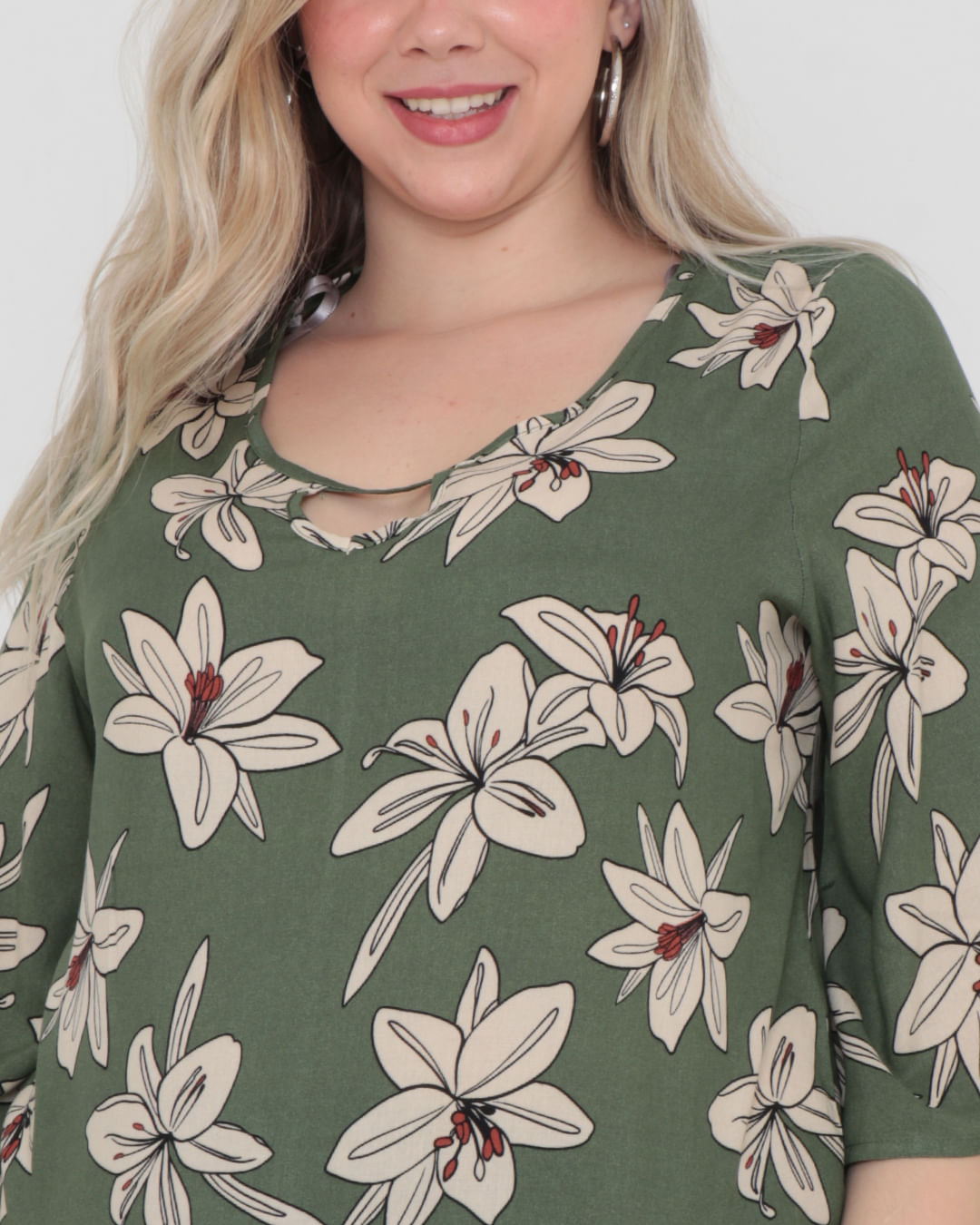 Blusa-8070pe-Com-Gota-Estampada---Verde-Medio
