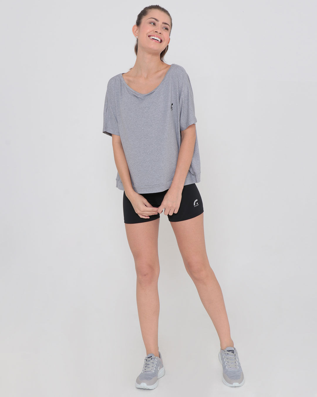 Blusa-Mc-Trf21014-Det-Costas---Cinza-Claro