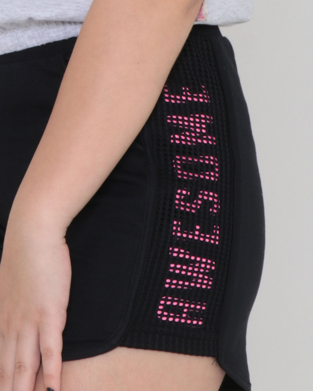 Shorts-6871-Tela-Fem-1218---Preto