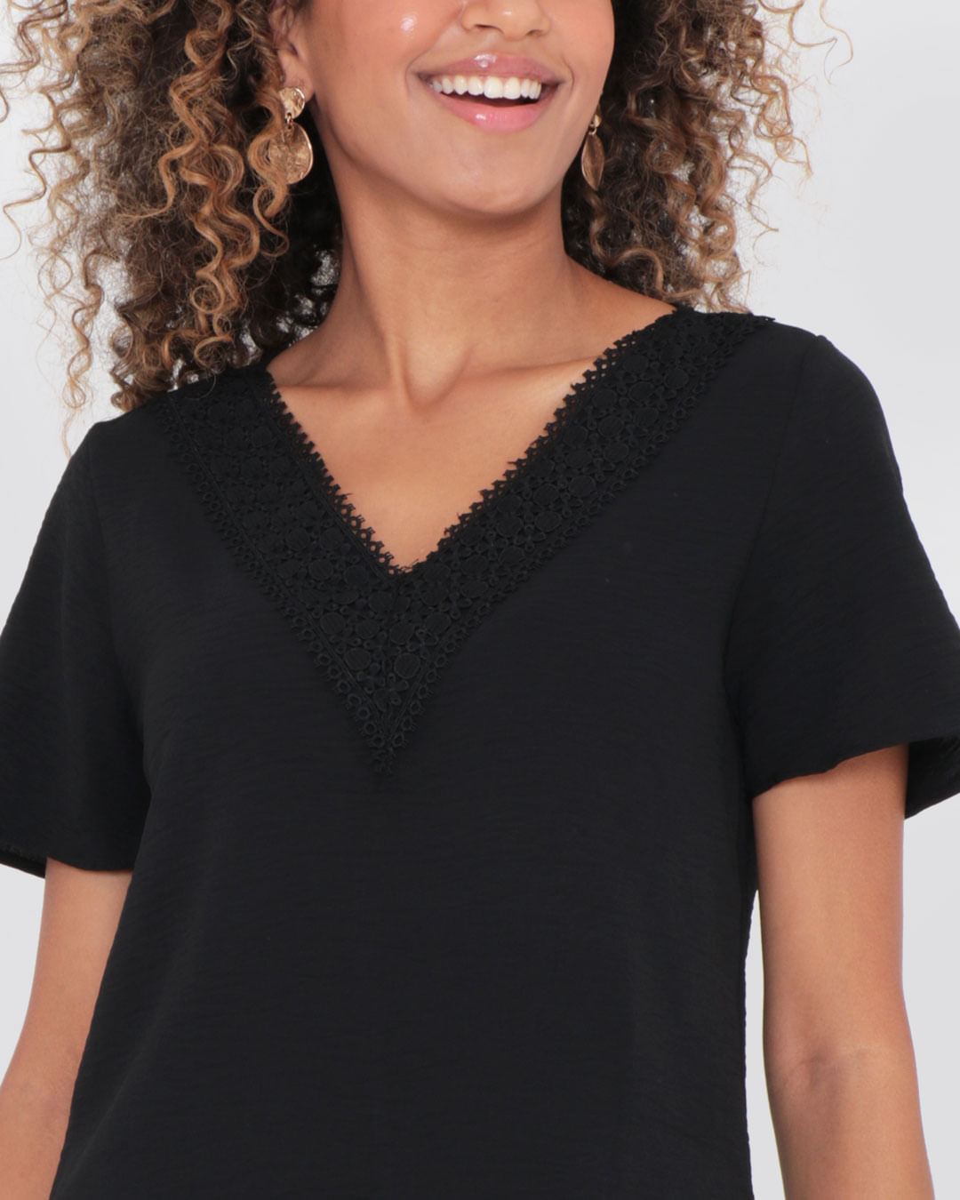 Blusa-6403-Gola-V-Mc---Preto