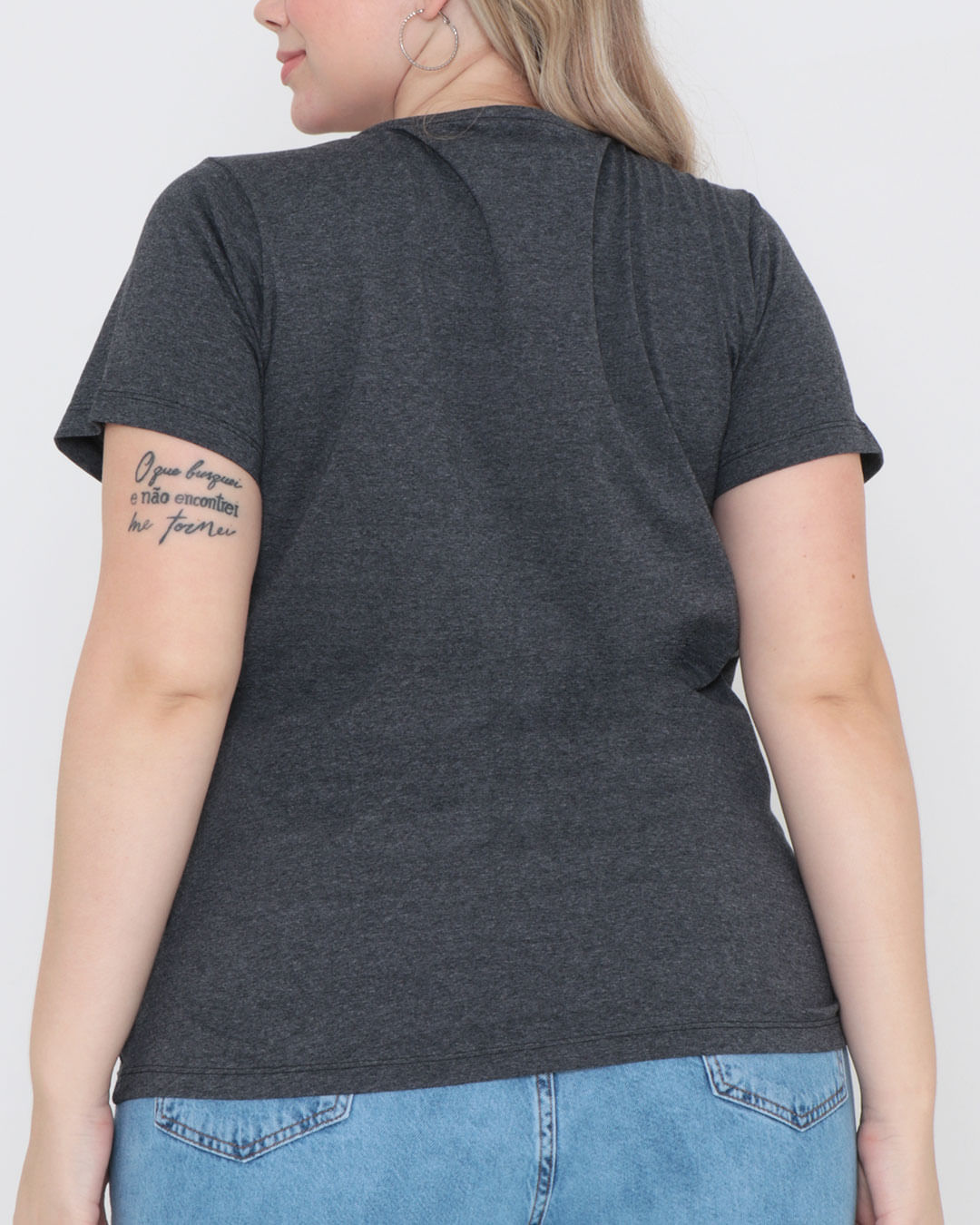 Tshirt-8997-Lola---Cinza-Escuro