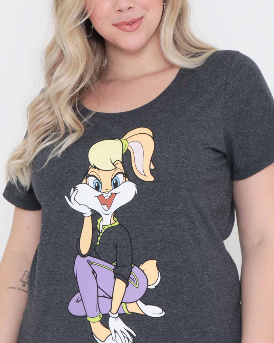 Tshirt-8997-Lola---Cinza-Escuro
