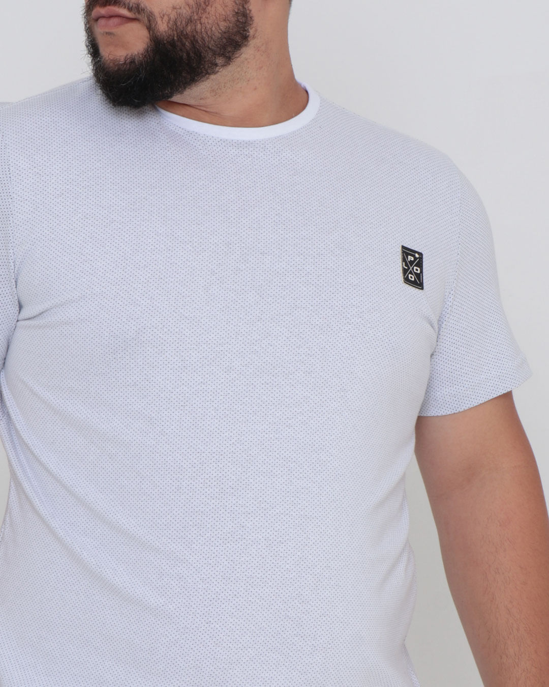 Camiseta-24760-Pontilhada-Branca-Plus---Branco
