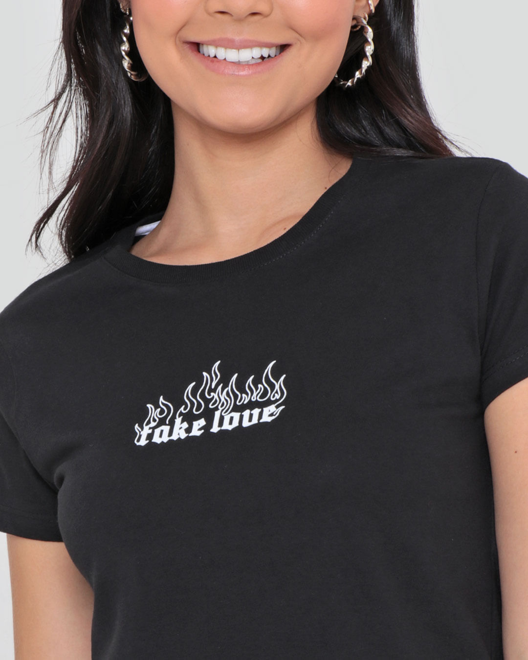 Camiseta-Fake-Love-Fogo-22647---Preto
