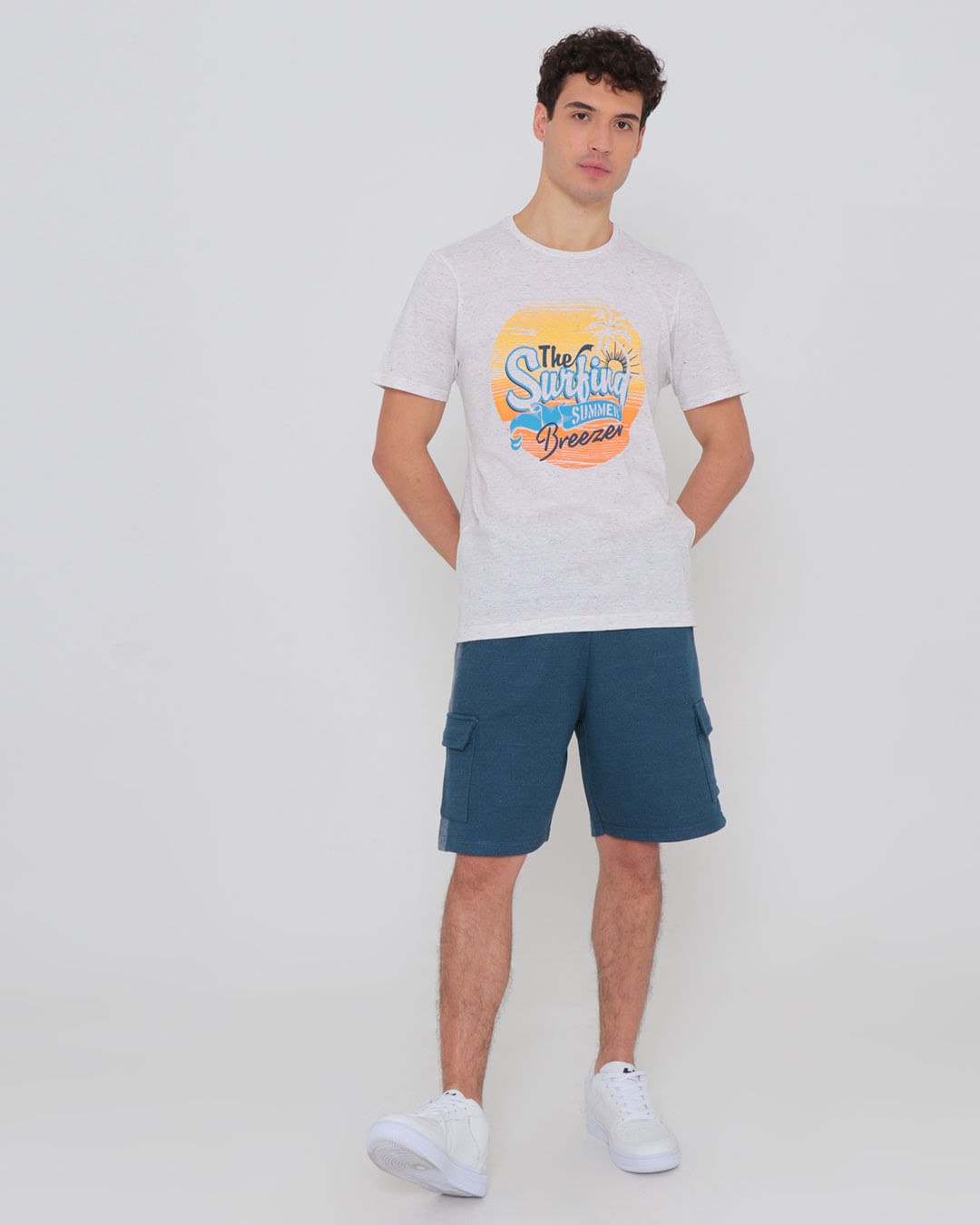 Camiseta-29019-Botone-Estampada---Off-White