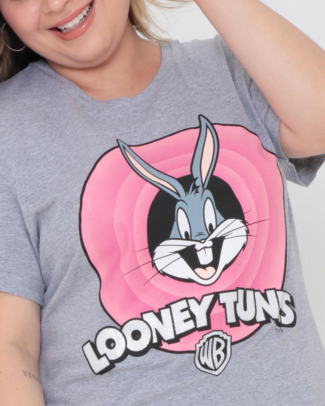 Tshirt-22513-Pernalonga---Cinza-Claro