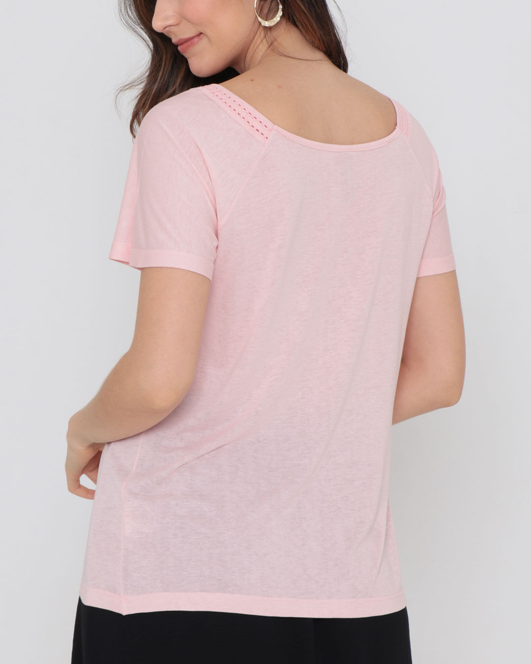 Blusa-1015344-Mc-Bordado-Gola---Rosa-Claro