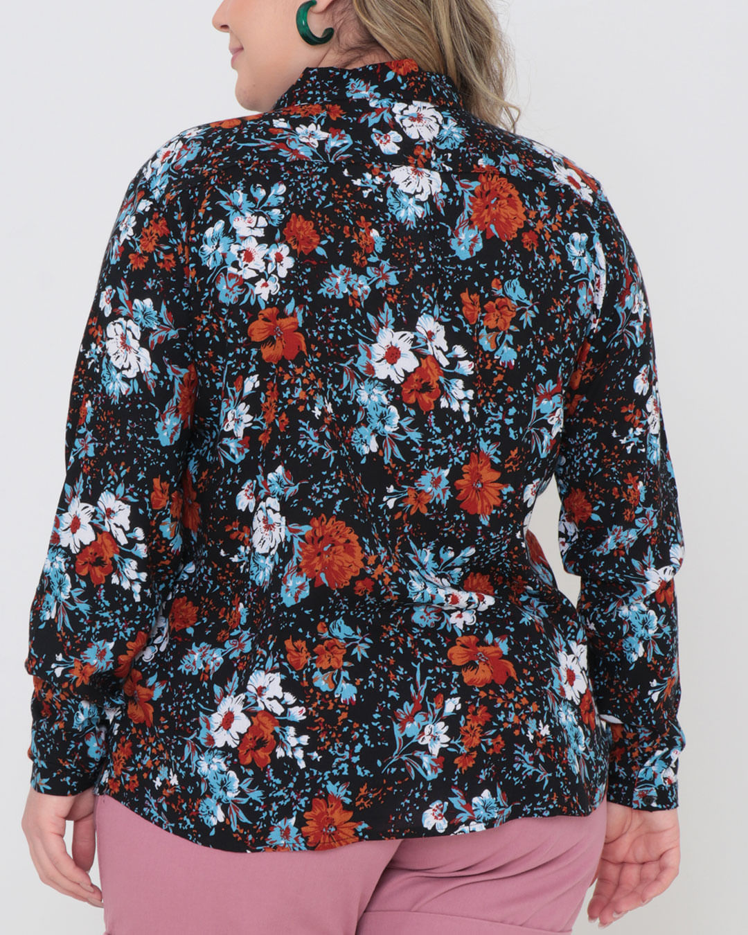 Camisa-216006-Manga-Longa---Preto-Floral