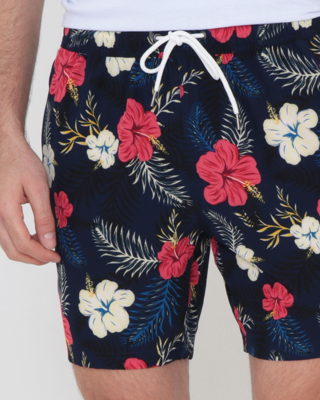 Bermuda-Viscose-214134-Estampada-01-Pgg---Marinho-Floral