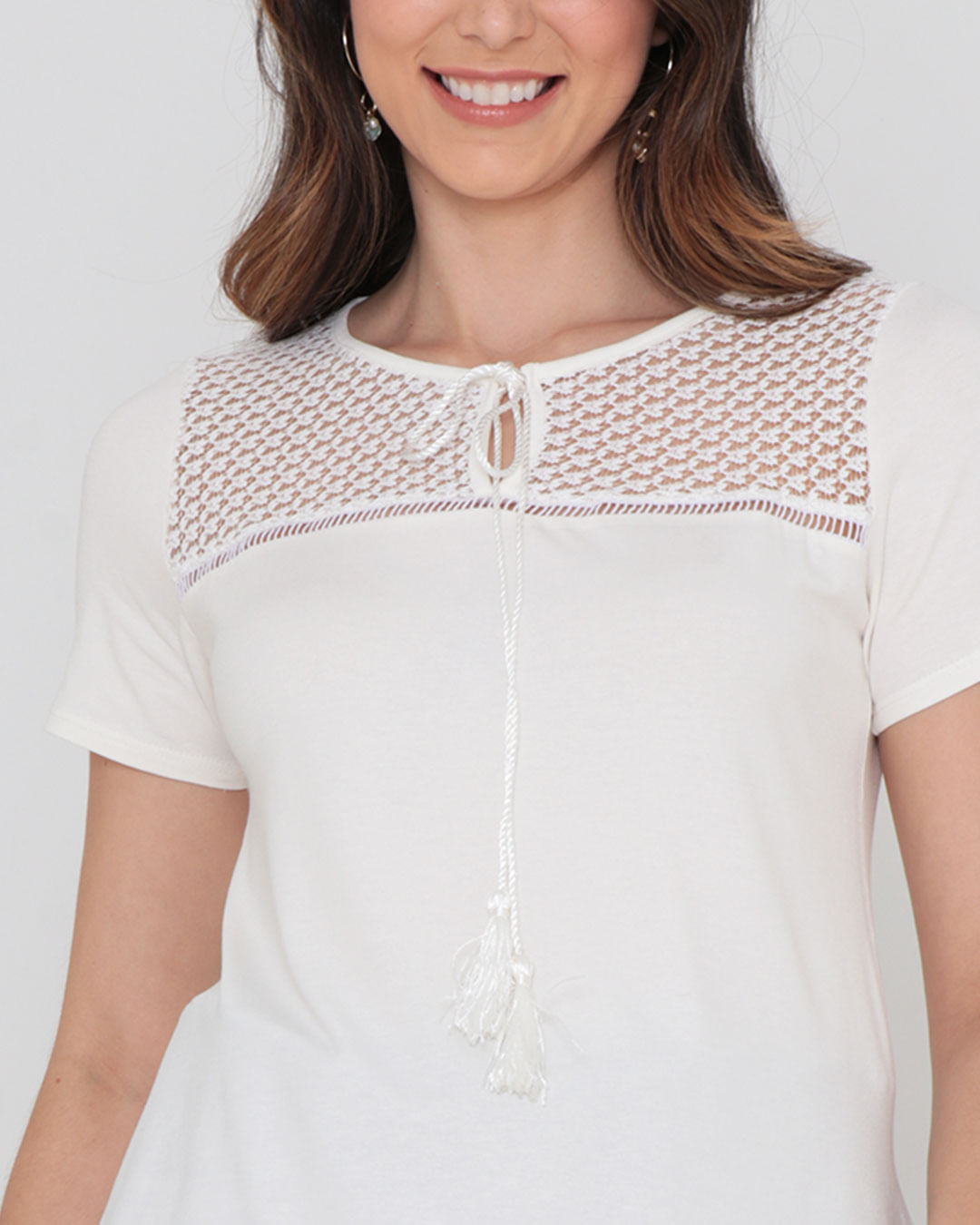 Blusa-Vt048-C-Detlahe-Renda-Mc---Branco