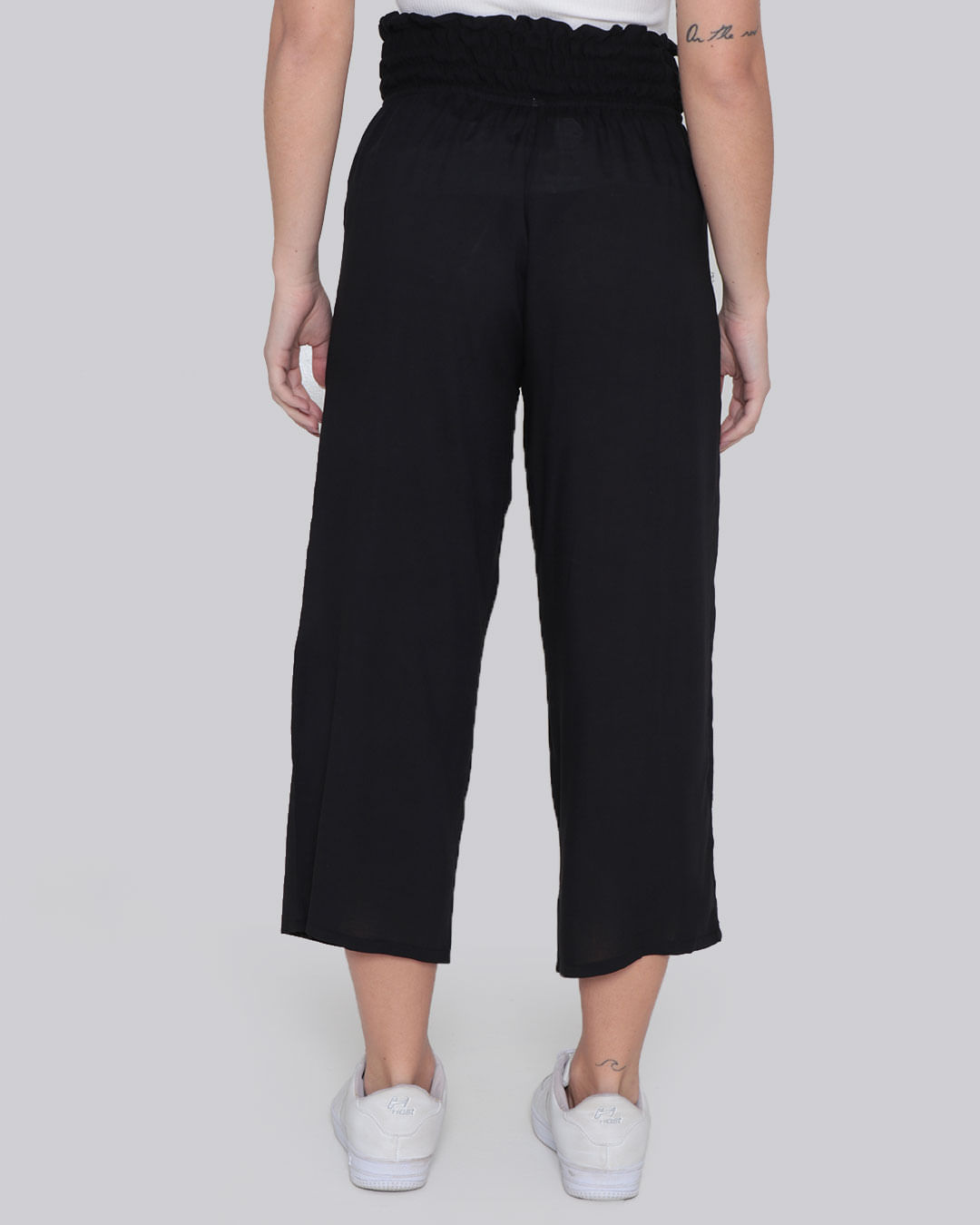 Calca-Pantacourt-9562-Box-E---Preto
