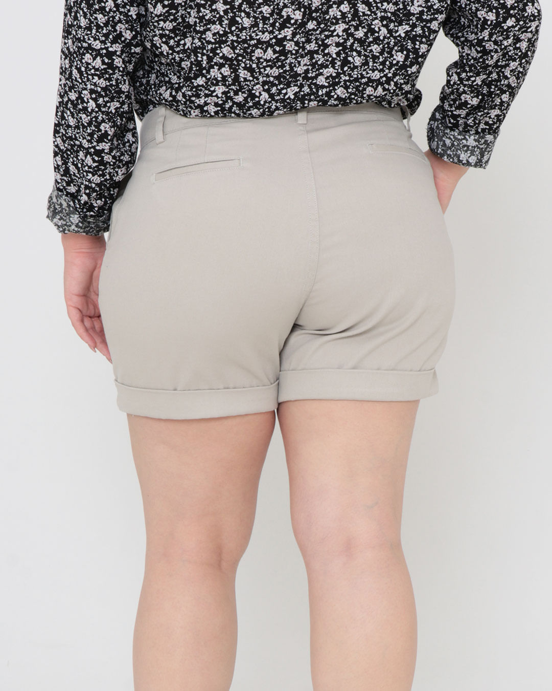 Short-12084-Srj-Areia-Tg---Cinza-Claro