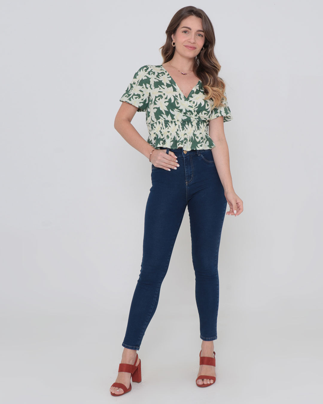 Blusa-Est-Fte-Transpasse--7546re---Verde-Floral