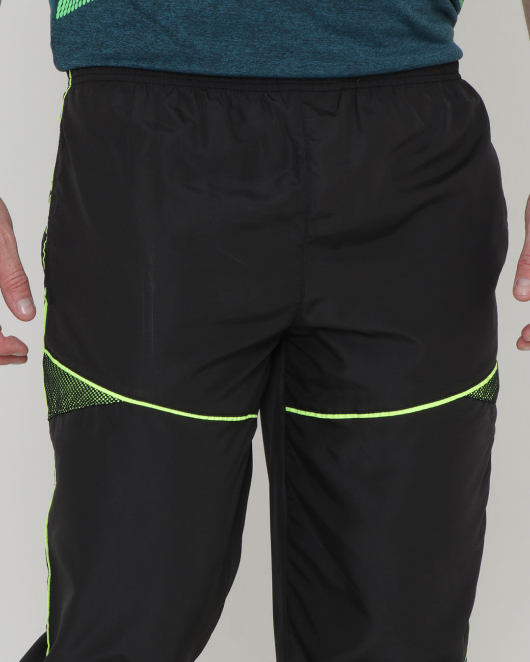 Calca-11888-Jogger-Com-Recortes---Preto