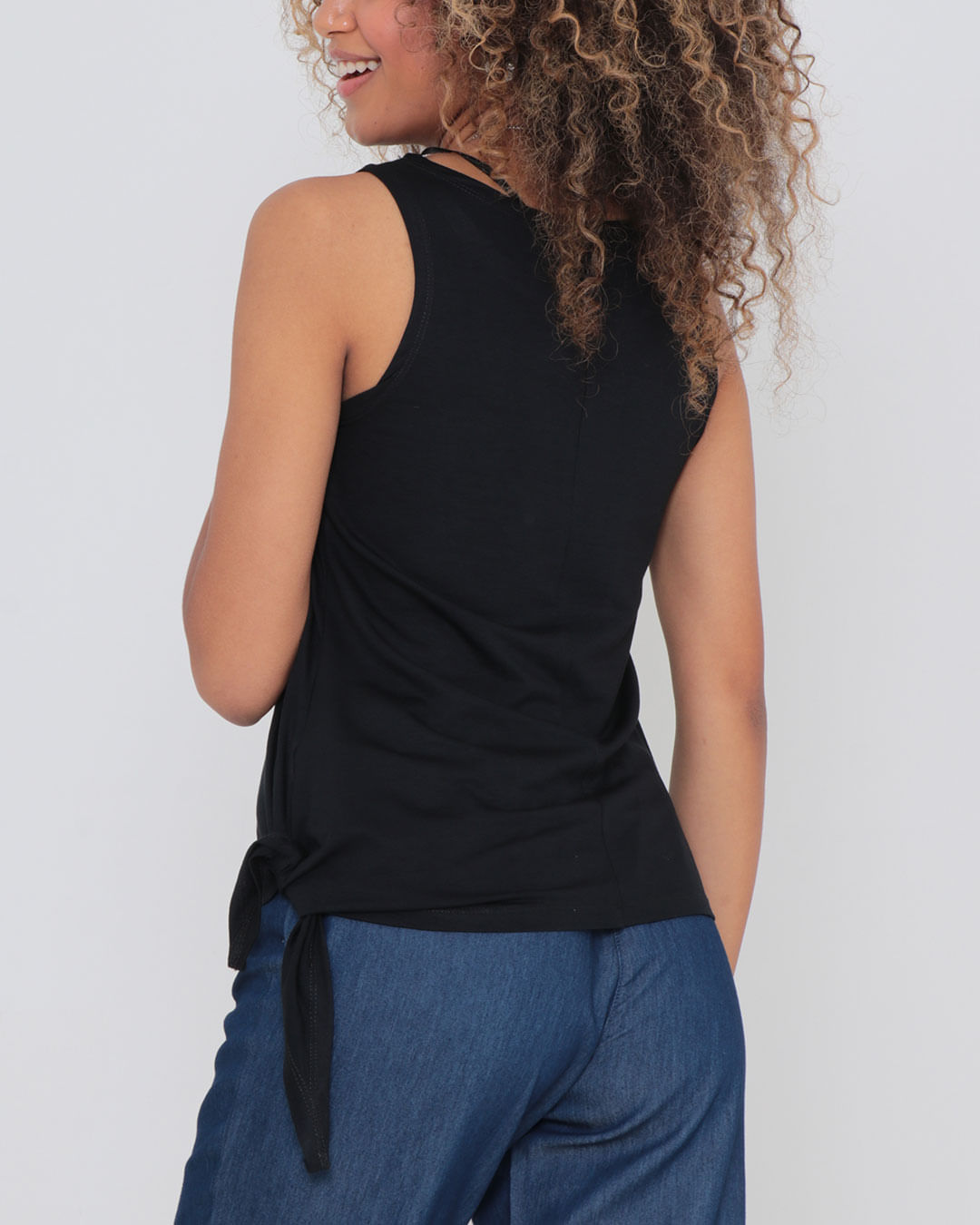 Regata-2022796-C-No-Lateral---Preto