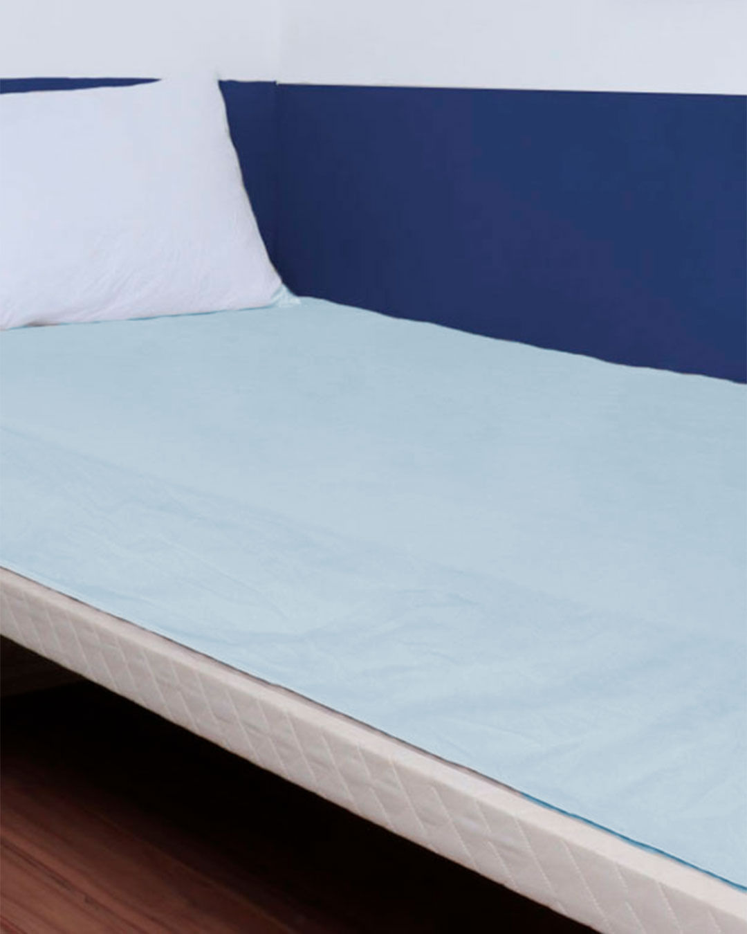 Lencol-Solteiro-Micro-Liso-Sort-C-Elast---Azul-Medio