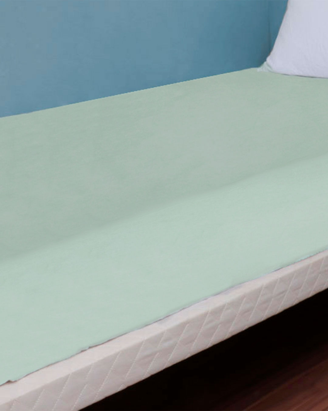 Lencol-Solteiro-Micro-Liso-Sort-C-Elast---Verde-Claro