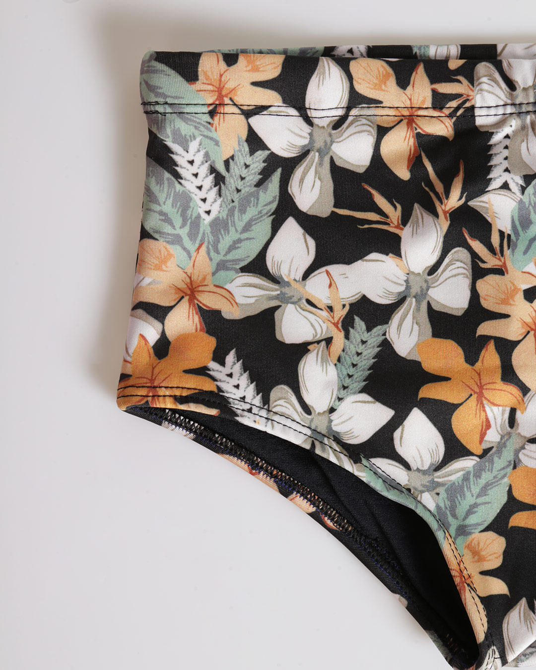 Sunga-1404j-Floral-F-Bco-Juvo-1016---Preto-Floral