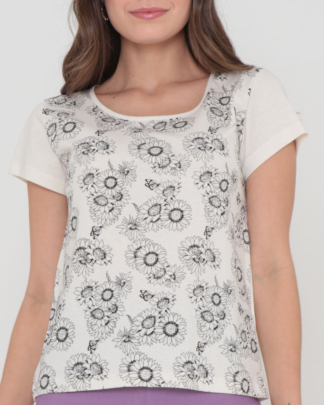 Camiseta-3341-Rot-Flores-Off-M7---Off-White-Floral