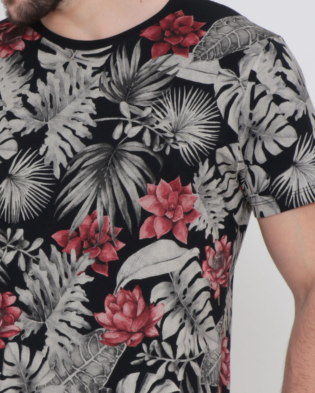 Camiseta-Tor-30790-Floral-Pgg---Preto-Floral