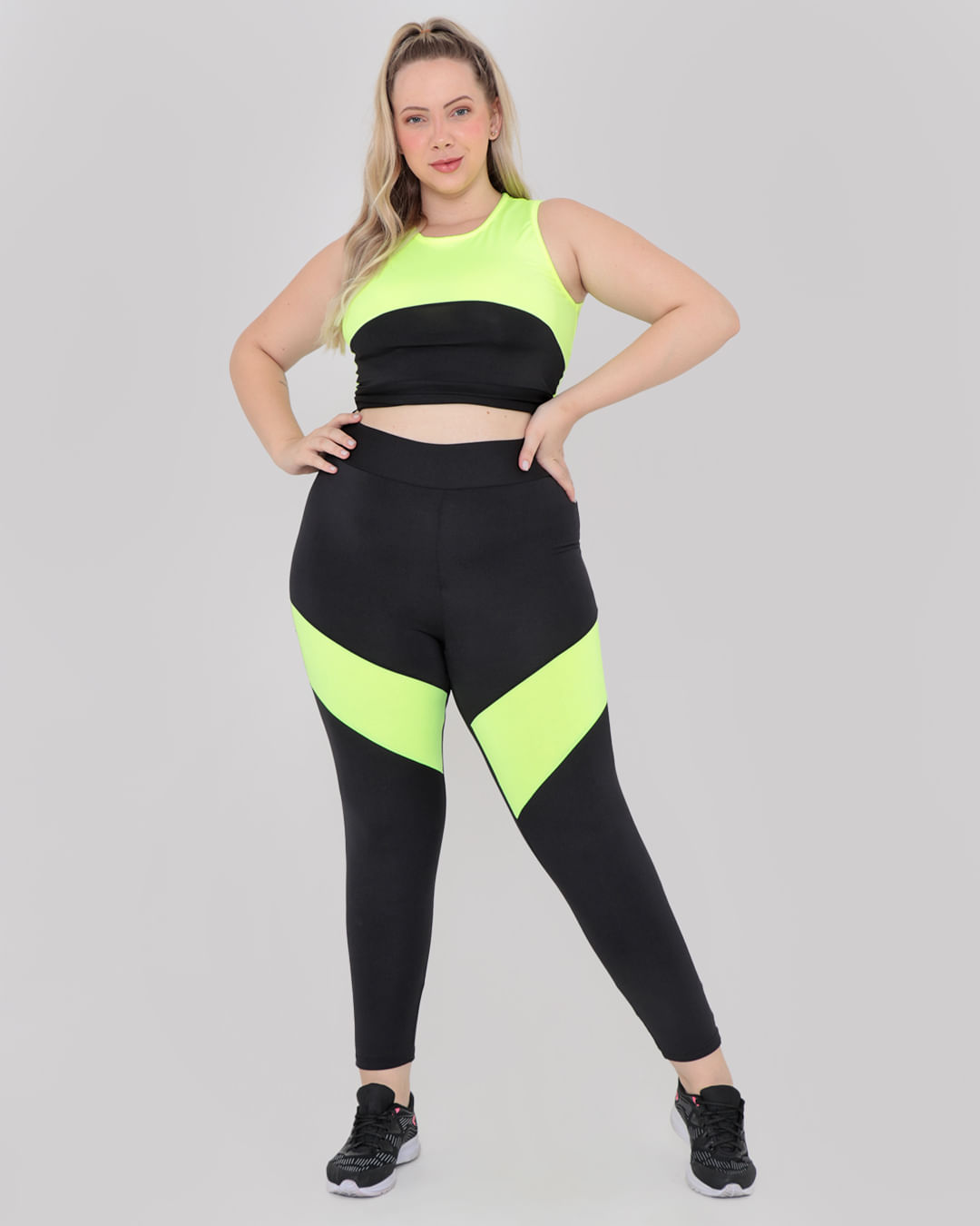 Legging-12222-Plus-Com-Recorte---Verde-Claro