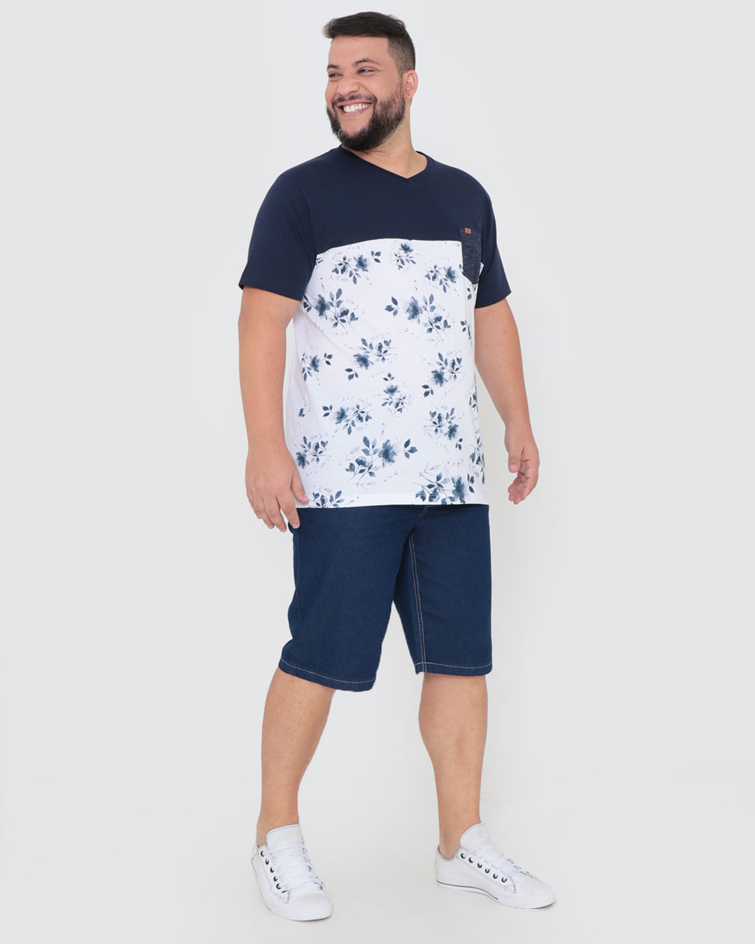 Camiseta-5b352-Rec-Floral-Plus---Marinho
