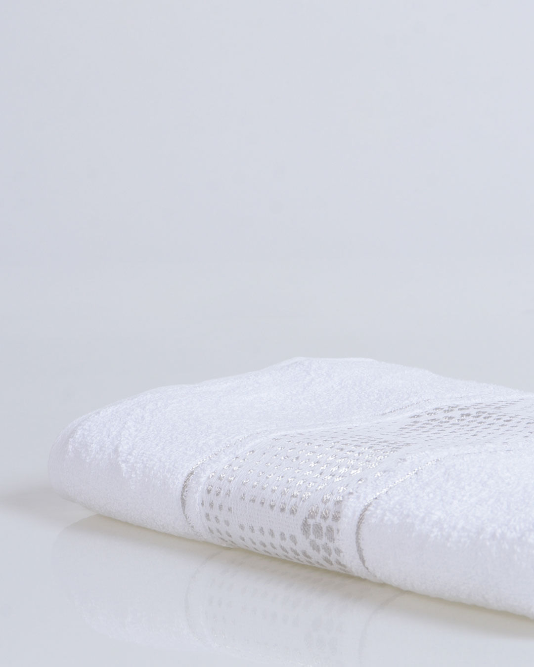 Toalha-Bh-70x130-Any-Cannes---Branco