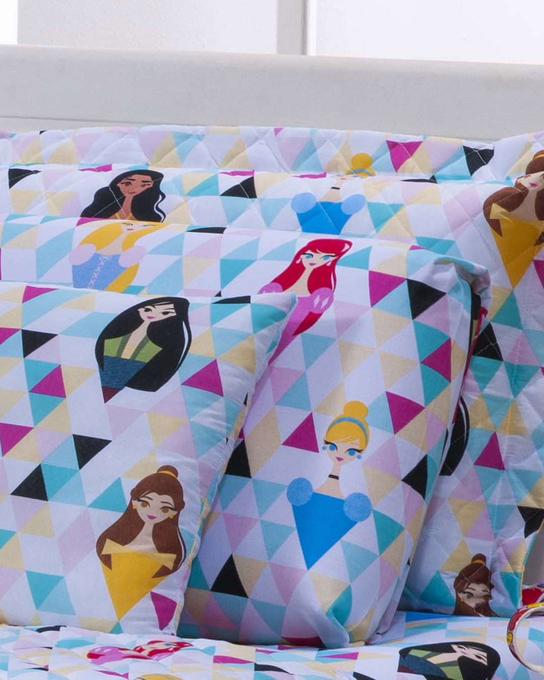 Porta-Trav-Princesas-Geo---Estampado-Geometrico