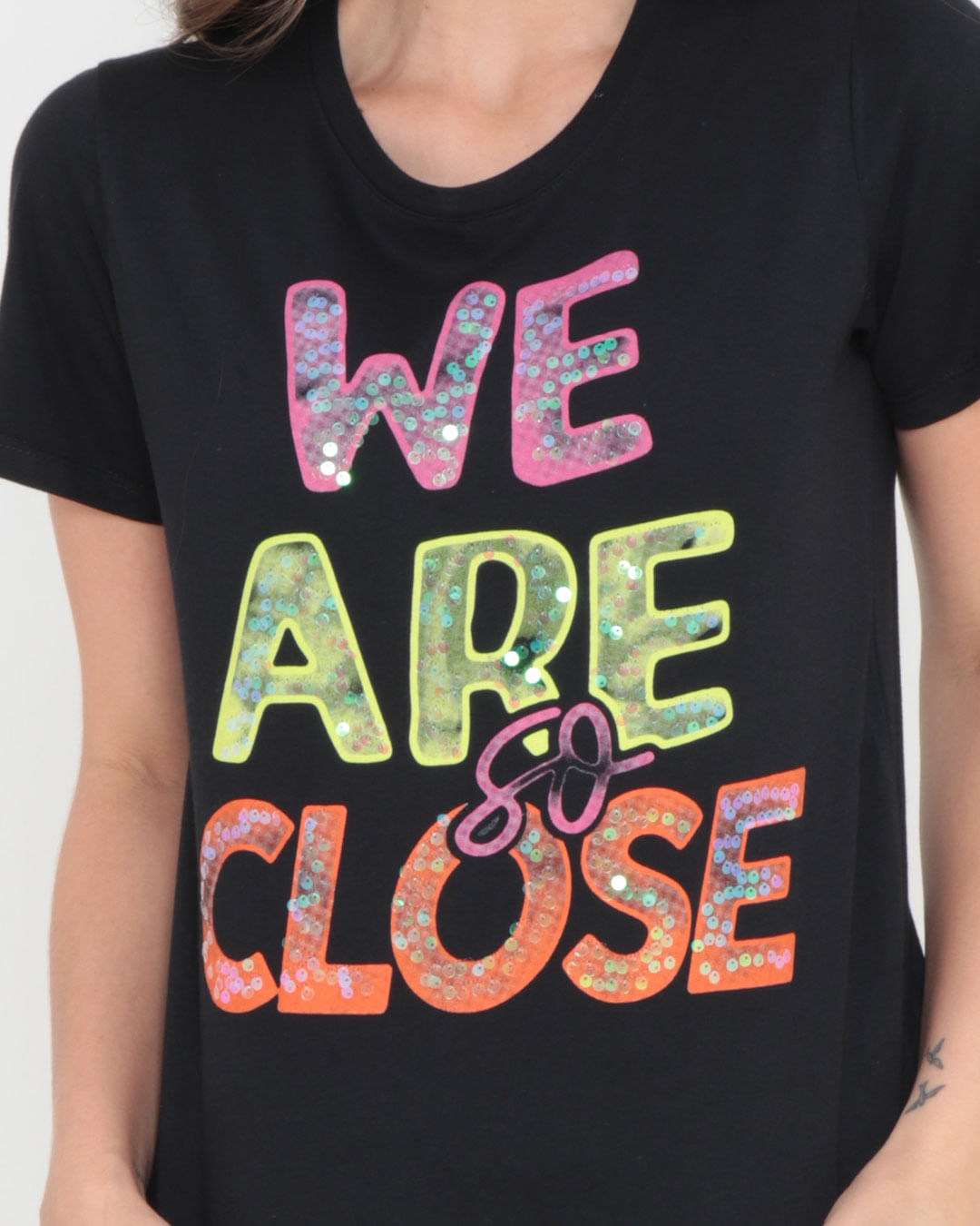 Tshirt-Silk-Paete-So-Close-072523---Preto