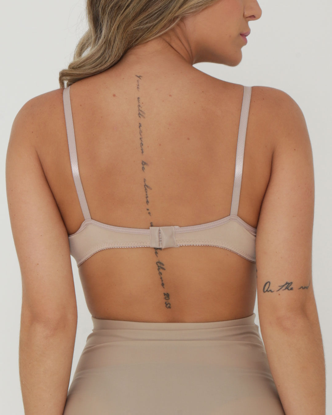 Soutien-121-Base-Liso---Bege-Claro