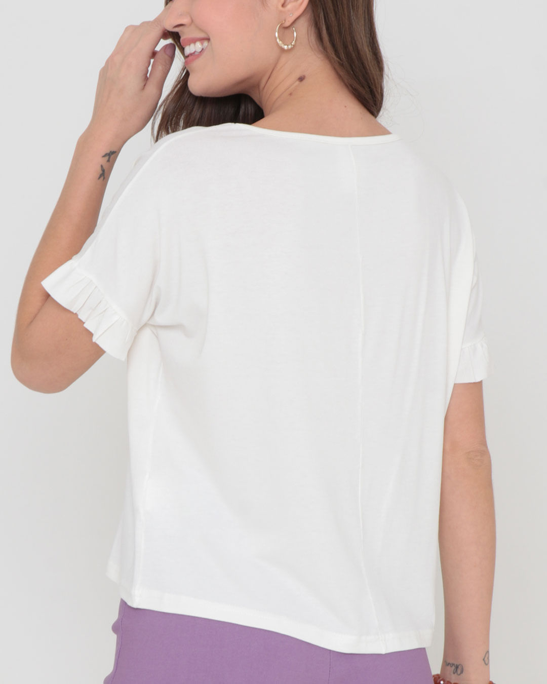 Blusa-33315-Ampla-Babados-Manga---Off-White