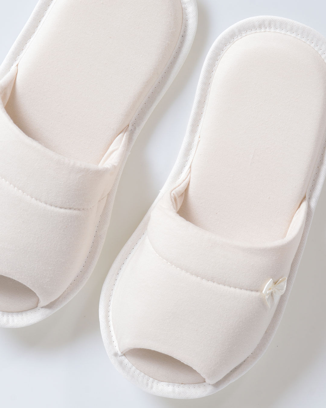 Chinelo-Quarto-Cref14002-Aberto---Bege-Claro