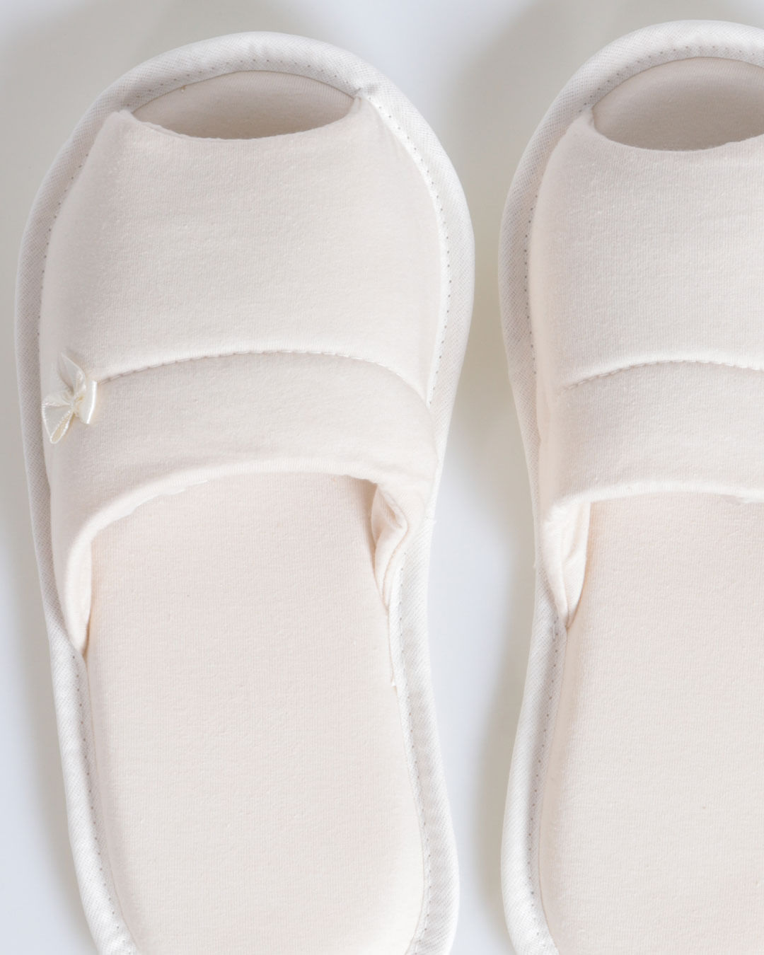 Chinelo-Quarto-Cref14002-Aberto---Bege-Claro