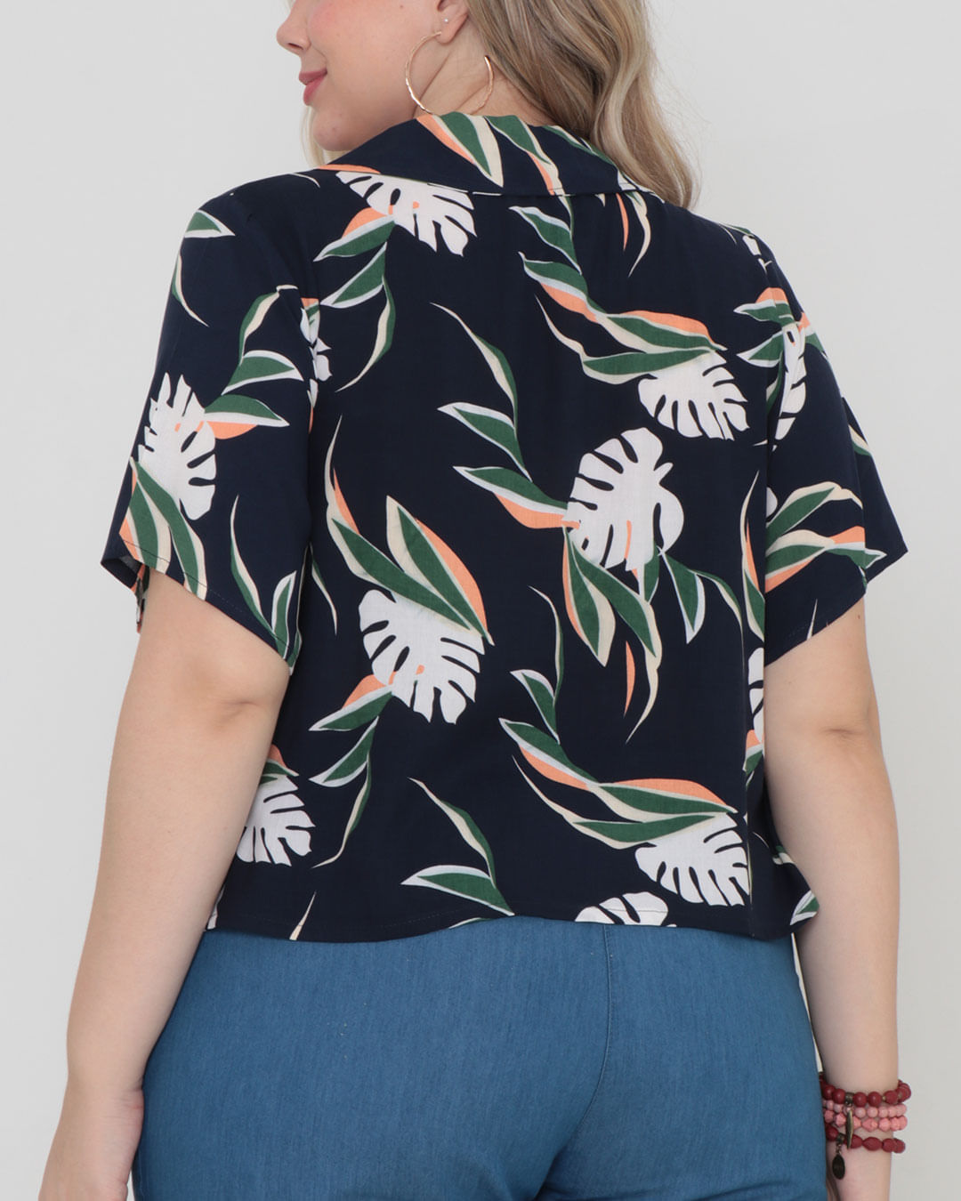 Tshirt-8064pe-Gola-Botao-Estamp---Marinho-Floral